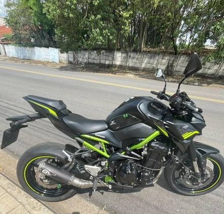 KAWASAKI Z900 
